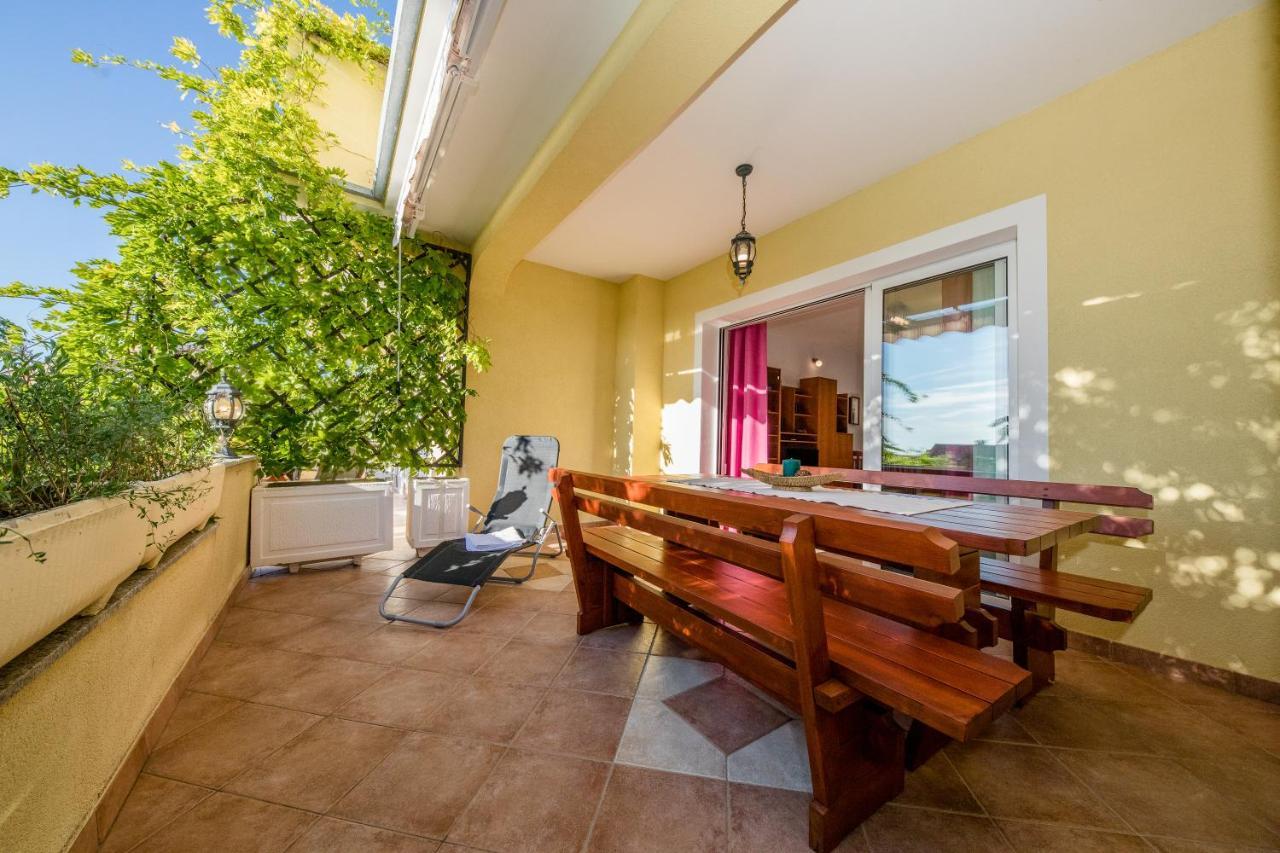 Apartment Marisol Barbat Barbat na Rabu المظهر الخارجي الصورة