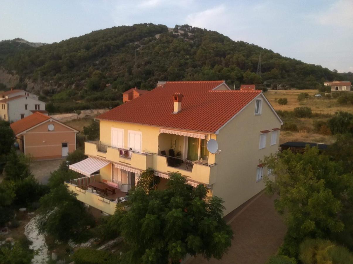 Apartment Marisol Barbat Barbat na Rabu المظهر الخارجي الصورة